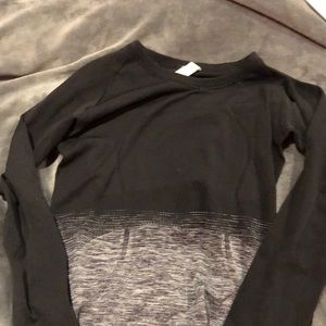 lululemon long sleeve exercise shit